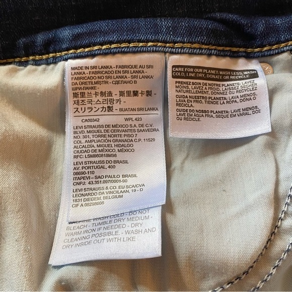 Levi’s Strauss‎ Shorts Women’s Size 32 Bermuda Jeans - Picture 7 of 16